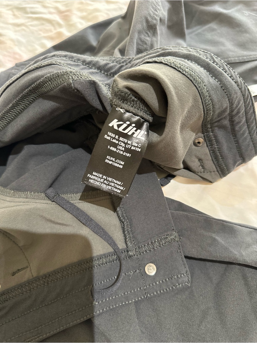 Kuhl Women's Straight Leg Black Cargo Pants - Picture 6 of 11